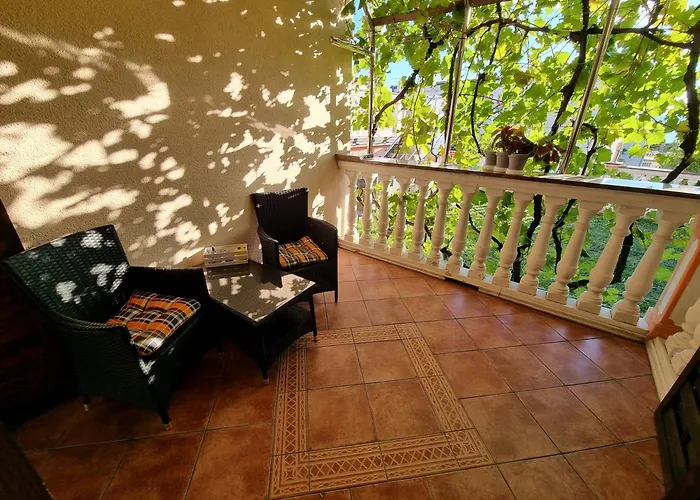 With Parking Space - 22581 Apartman *